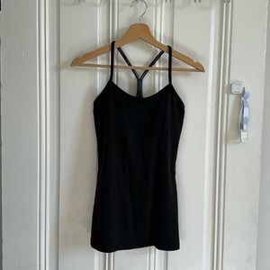 Classic Lulu Power Y tank top